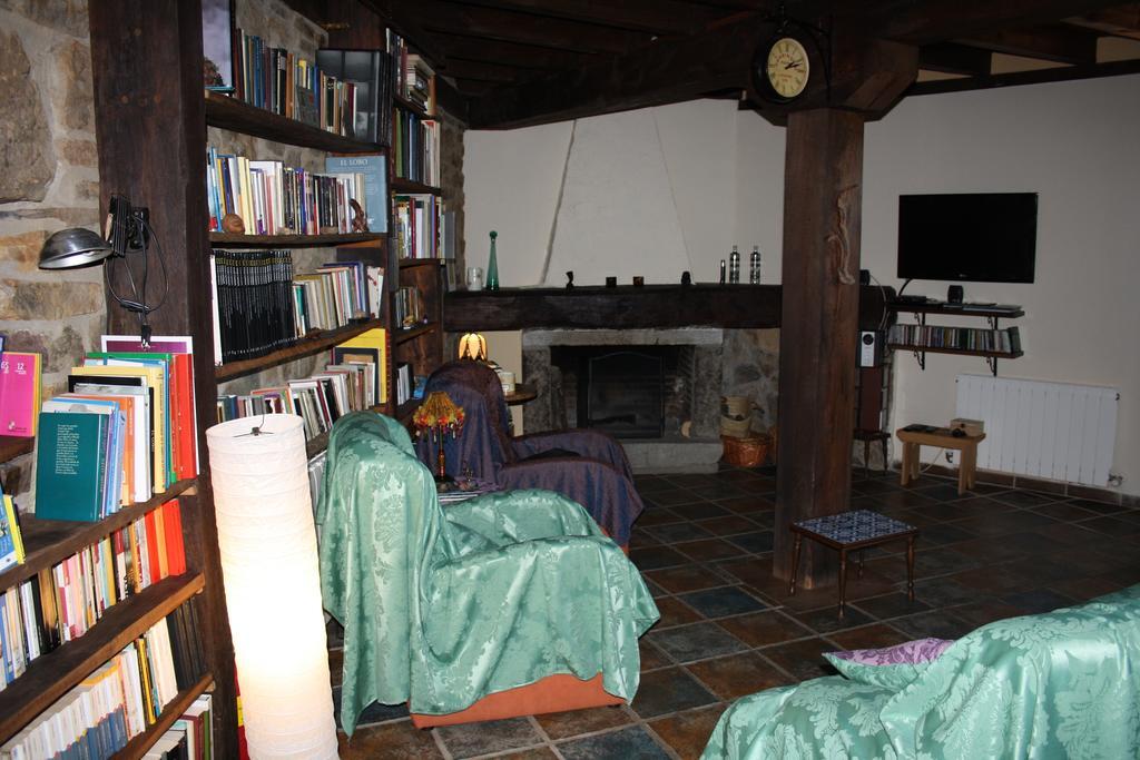 Hotel Rural Santa Cruz Santa Cruz de los Cuérragos 外观 照片